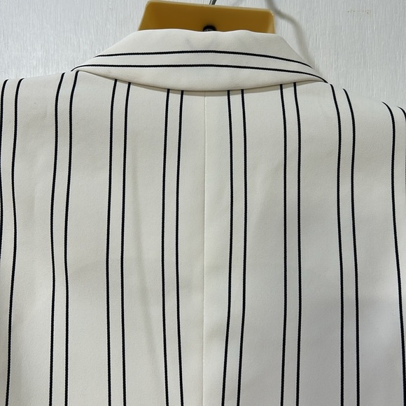 TALBOT WOMENS BLAZER JACKET COAT STRIPE WHITE BLACK SIZE 2P - Picture 5 of 12